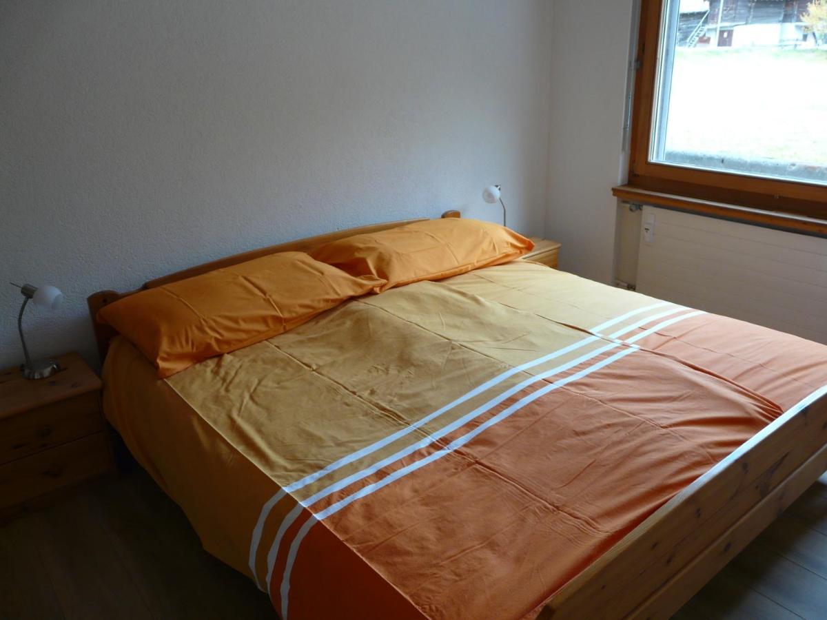Apartamento Haus Valaisia - Randa Bei Zermatt Exterior foto